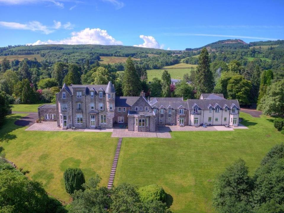 Apartamento Lomond Castle Penthouse Luss Exterior foto